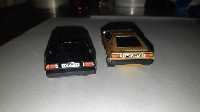 Lotus Esprit S1 loose Hot Wheels Multipack Exclusives lot of 2 in Toys & Games in Guelph - Image 4
