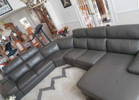 High-end sectional like new 