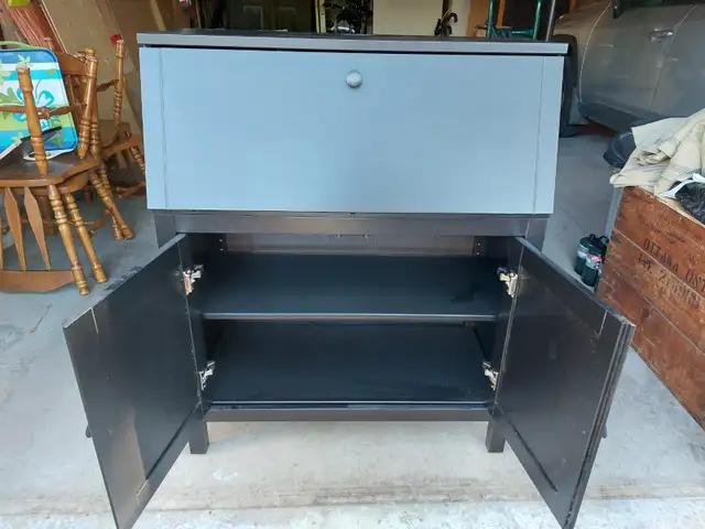 Secretary Desk / Cabinet with Fold Down Front in Desks in Ottawa - Image 4