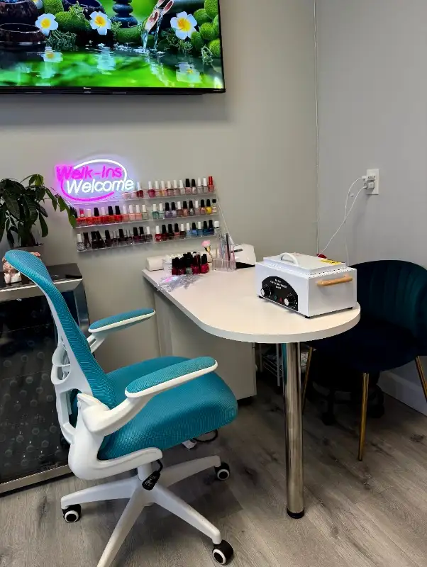 Windsor New Spa!63581887248899123