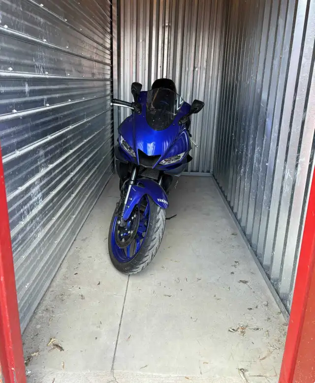 2023 Yamaha YZF  in Sport Bikes in City of Toronto - Image 3