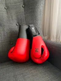 Beginner boxing gloves - 14 oz - only worn once