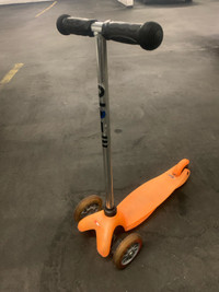 Mini kick Kickboard scooter for toddler preschooler orange 