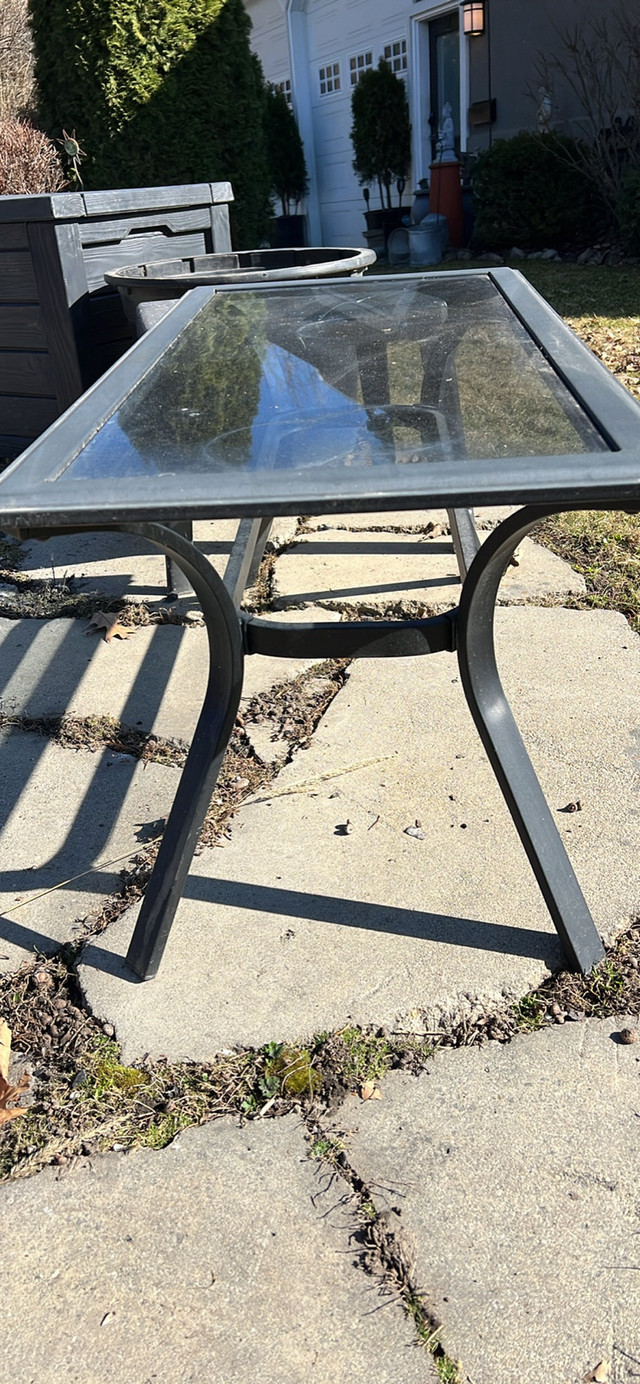 Outdoor Glass Metal Table in Patio & Garden Furniture in Vernon