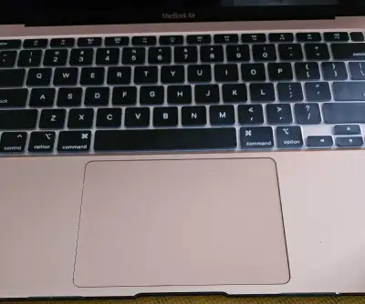 MacBook Apple, View more