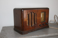 Radio de collection centenaire Norten Électric Model 630