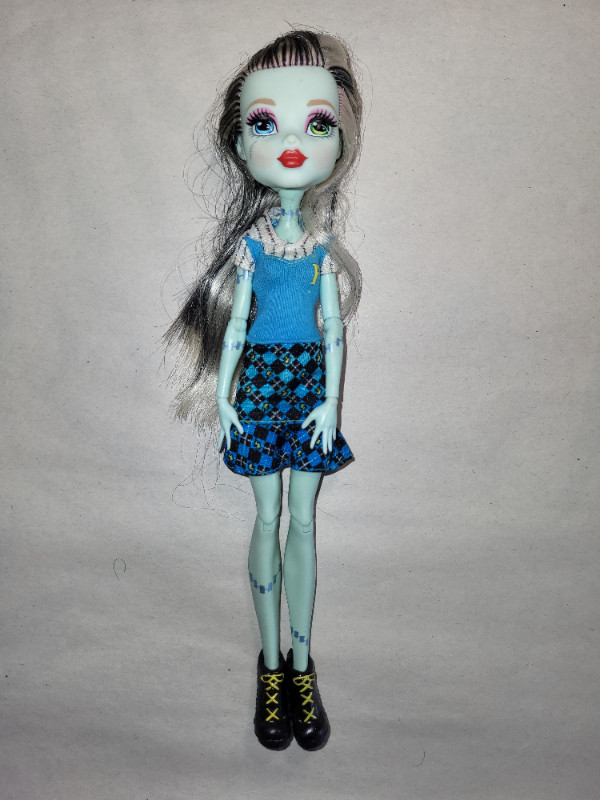 Monster High dolls - Frankie Stein (group 6) - Updated March 2 in Toys & Games in Belleville - Image 2