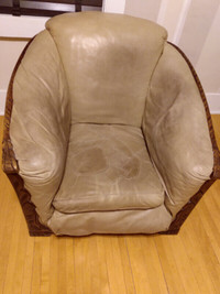 Comfy leather tub chair /gaming chair /tv chair