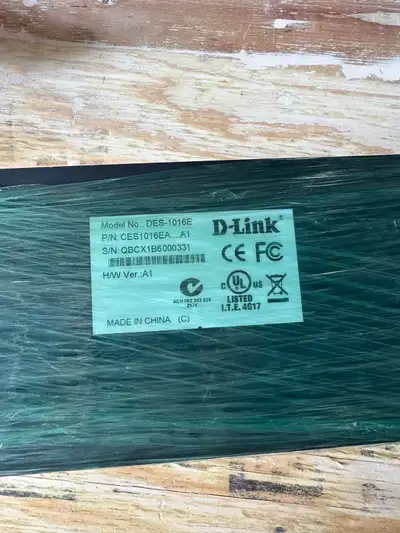 D-Link Switch - DES-1016E, View more