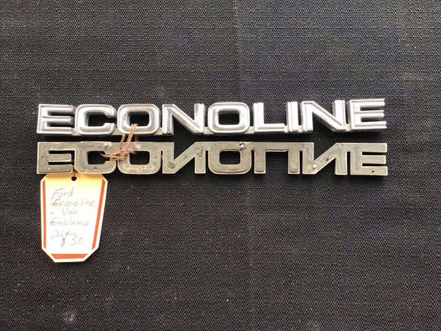Ford Econoline Van Emblems in Auto Body Parts in Kamloops - Image 2