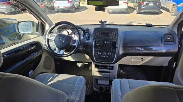 2012 Dodge grand caravan.548407632431697927