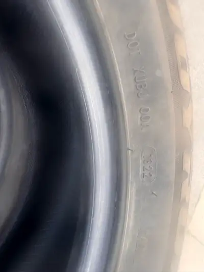 I have 4 all weather tire for sale. The size of the tires are p205/55/r16The tire are like brand new...