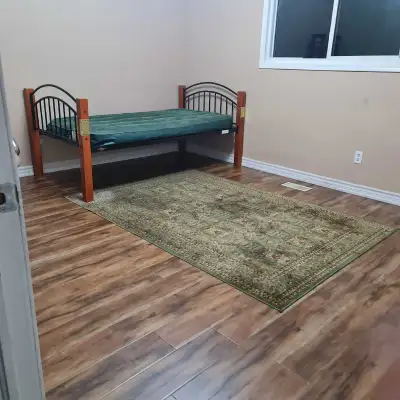 Large bedroom for rent , suitable for males , must have proof of employment ,if interested contact v...