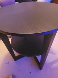 Side table like new $30
