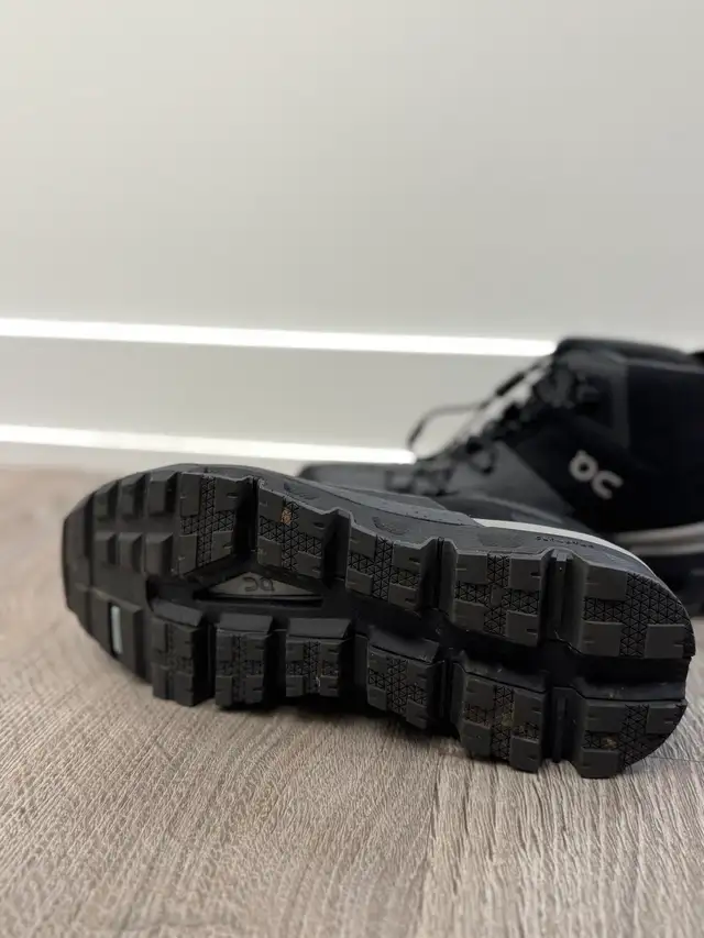 On CloudTrax Women’s Hiking Shoes in Clothing, Shoes & Accessories in Mississauga / Peel Region - Image 4