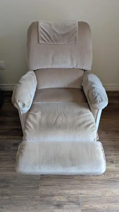 Fauteuil inclinable style LAZY-BOY, View more