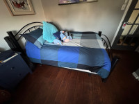 Lit double-double bed
