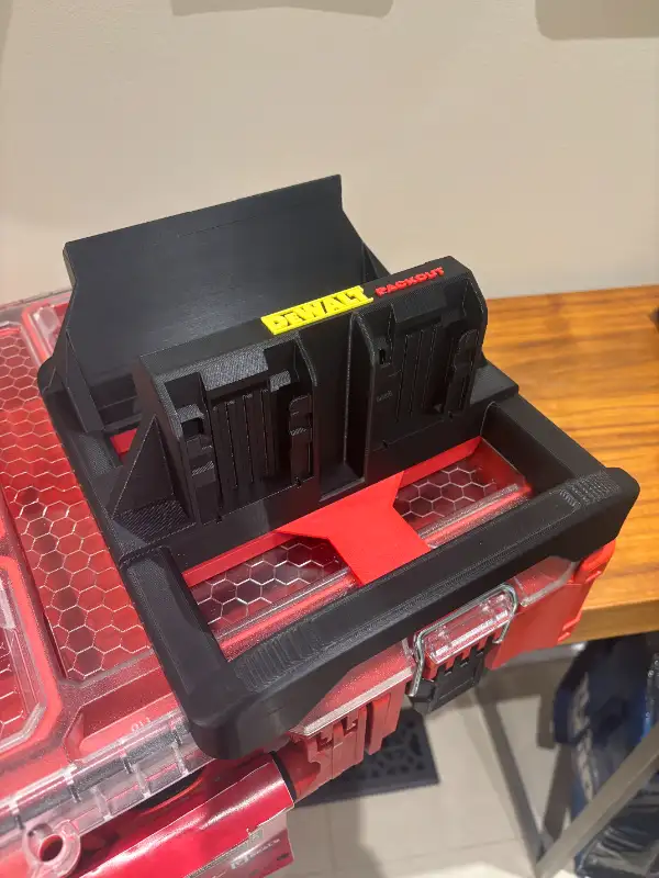 6x DeWalt Battery Milwaukee Packout Holder Carrier Caddy in Power Tools in Markham / York Region - Image 7