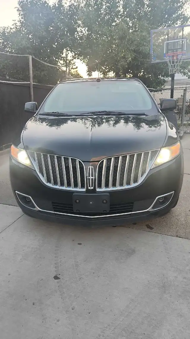 2011 Lincoln MKX 