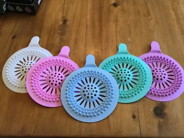 DRAIN HAIR CATCHERS -  5 pack -  BRAND NEW63005666123777121