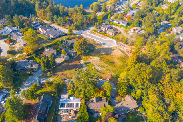 $2,880,000 / 19805ft2 - LOT FOR SALE! 7425 HASZARD St Deer Lake in Land for Sale in Burnaby/New Westminster - Image 4