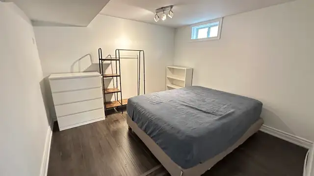 1 Bedroom with Private Bathroom - Mississauga 