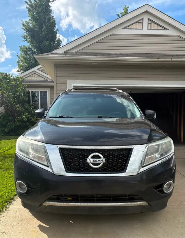 2014 Nissan Pathfinder Platinum Premium Hybrid AWD