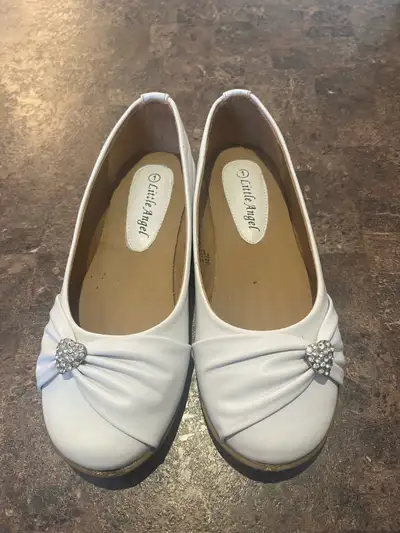Souliers gr.1 fille, View more
