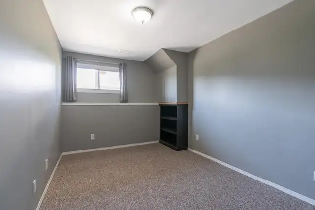 2bed1bath suite in Mt Dufferin near TRU/available Aug16 or Sept1 in Long Term Rentals in Kamloops - Image 5