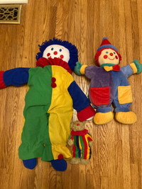 3 stuffed clowns