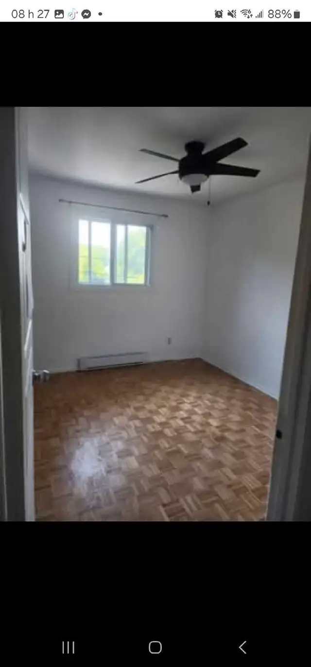 room montreal62863751289473122