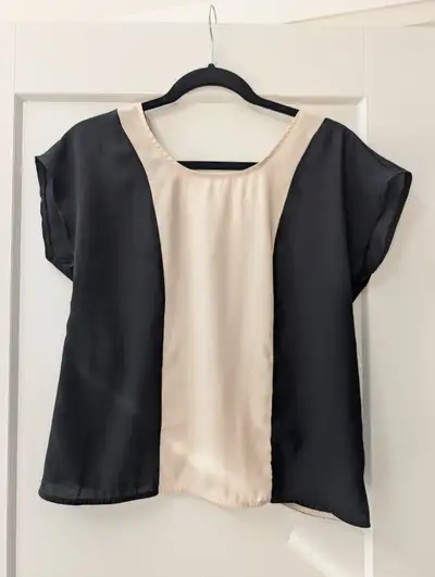 Love 21 Colorblock Chiffon Blouse Black Cream Cap Sleeve Extra, View more