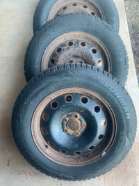 225/65R17 Tires like new condition 