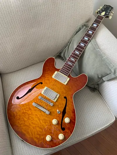 Collings I-35 Deluxe Semi-Hollow Electric Guitar, View more