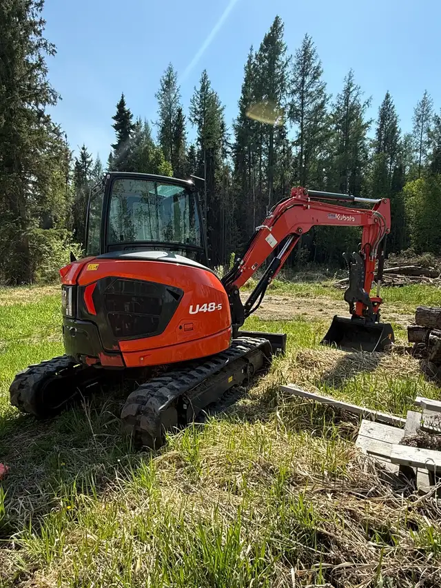 Mini Excavator in Heavy Equipment in St. Albert - Image 5