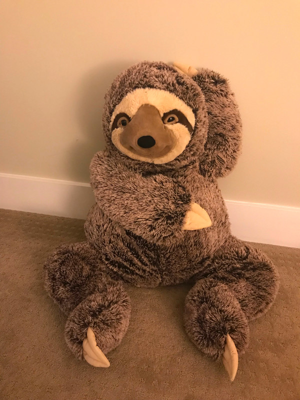 Stuffed animal sloth toy large size in Toys in Burnaby/New Westminster - Image 2