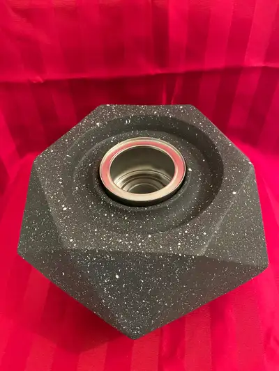 Greyhoo tabletop fire pit - never used Indoor or outdoor Black/dark grey Clean burning, smoke-free B...