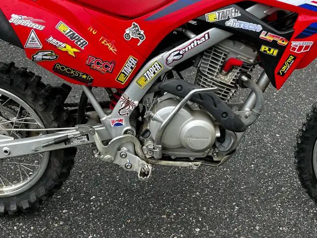 2023 Honda CRF125 dirt bike in Dirt Bikes & Motocross in Muskoka - Image 3