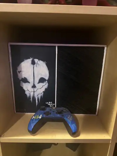Xbox one custom painted, View more