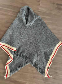 Roots Cabin girls poncho