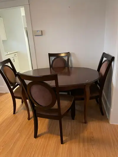 Rooms for Rent Available for Lambton College Students