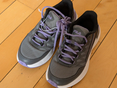 Fila Running Shoes, Ladies Size 6, NEW..$32.00, View more