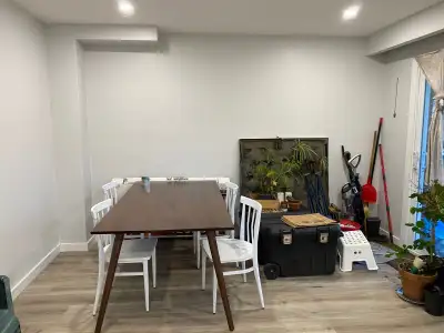 Bright, spacious, amazing location 2br apartment