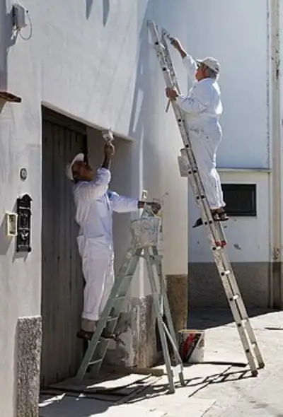 Experienced painter looking for work, View more