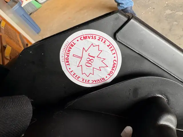 Infant Car Seat in Strollers, Carriers & Car Seats in Ottawa - Image 7
