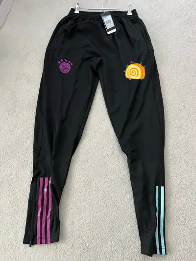 Bayern Munich 2023/24 Training Pants, View more