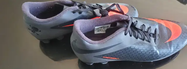 Soccer cleats: Nike, Lotto, Adidas in Soccer in Mississauga / Peel Region - Image 8