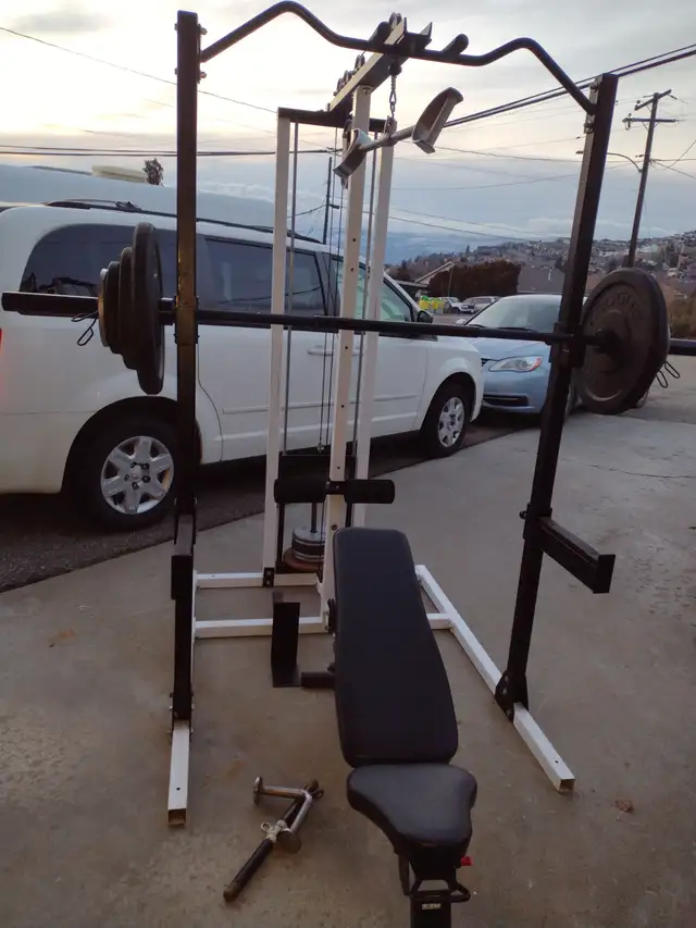 Squat Rack, Weights, Bench... in Exercise Equipment in Vernon - Image 2