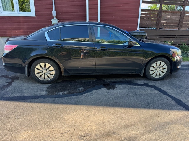 Honda Accord manuelle 4 cylindres — photo 2