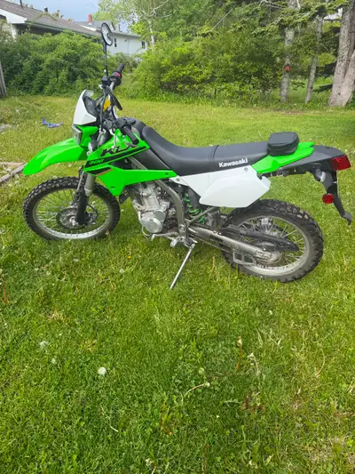 2022 KLX 300 Kawasaki Low kms 1 owner Mint condition Located in Sydney Serious Inquiries only please...